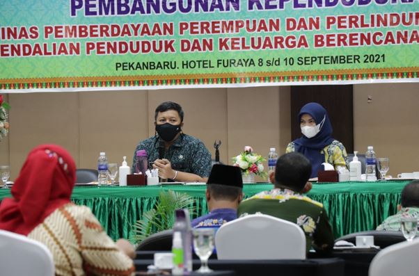 Advokasi Dan Sosialisasi Grand Design Pembangunan Kependudukan Provinsi Riau