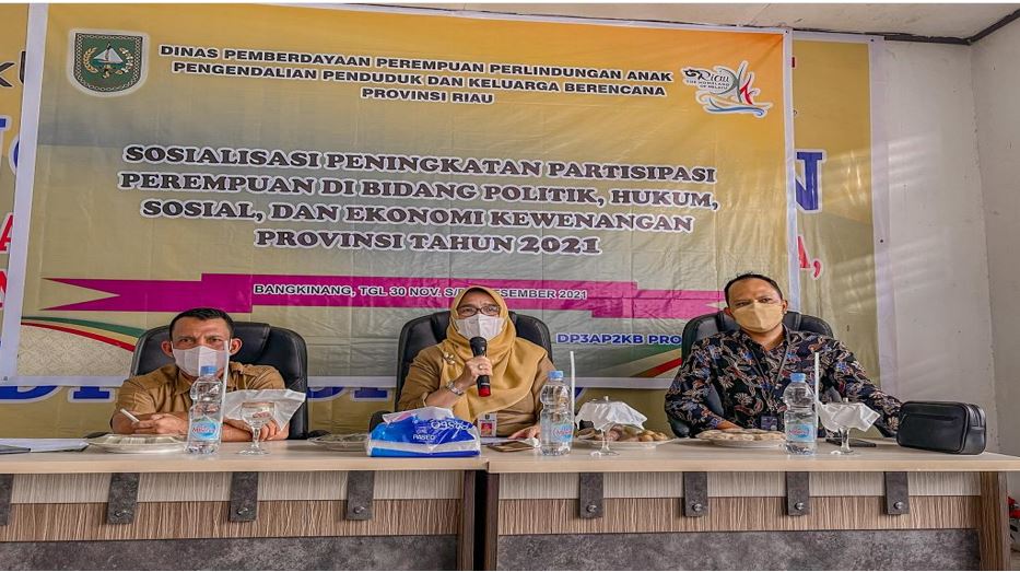 DP3AP2KB Provinsi Riau Mengadakan Sosialisasi Peningkatan Partisipasi Perempuan Di Bidang Politik, Hukum Sosial, Dan Ekonomi Di Kab. Kampar