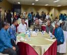 Gubernur Riau Arsyadjuliandi Rachman Serahkan Santunan Kepada Ahli Waris Peserta Gerakan Nasional Peduli Pekerja Rentan