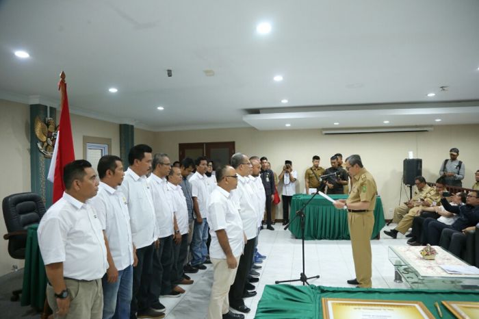 Gubri Kukuhkan For-KI Provinsi Riau